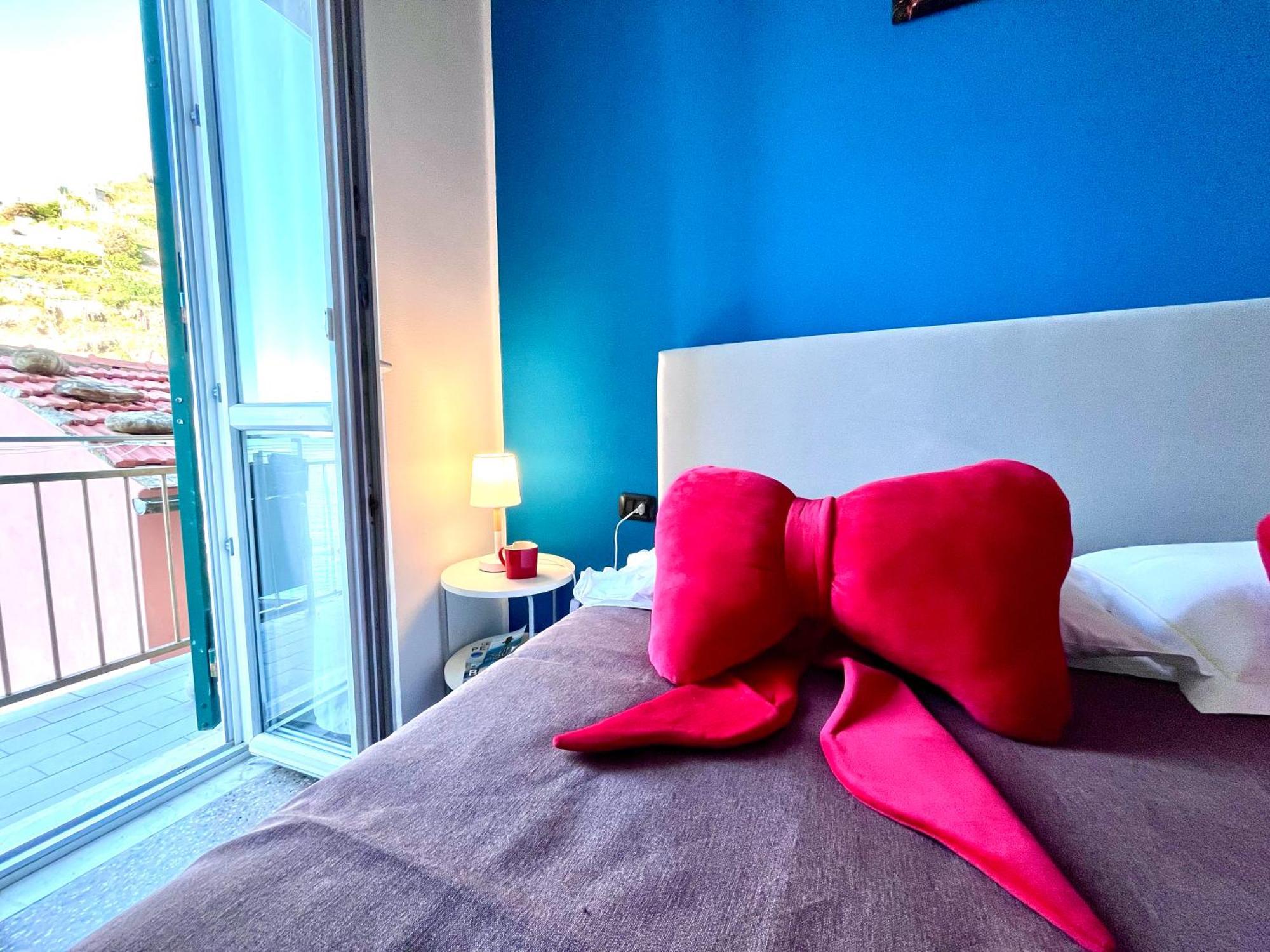 Casa Di Mezzo By Arbaspaa มานารอลา ภายนอก รูปภาพ